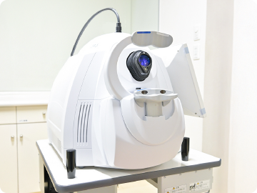 眼底三次元解析装置（OCT）:光干渉断層計